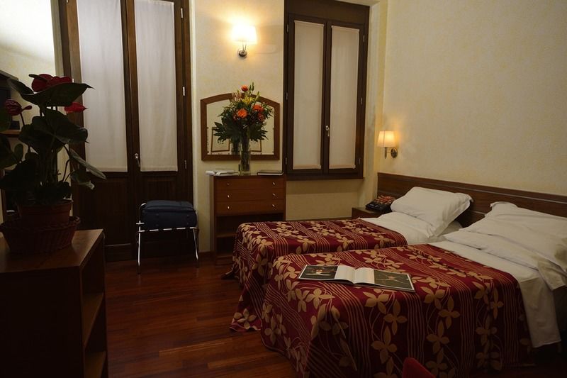 Ariosto Hotel ミラノ エクステリア 写真